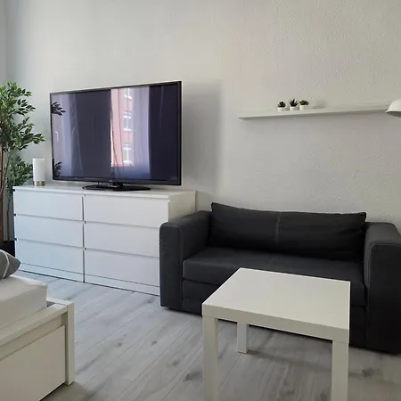 Seaside Dream White Line Kiel