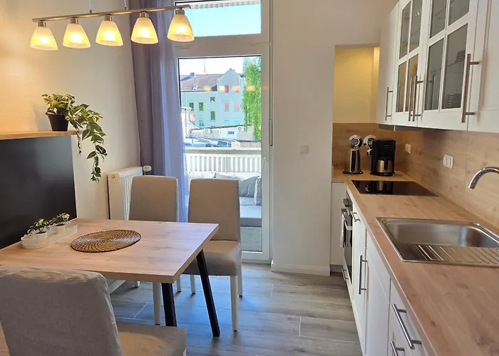 Seaside Dream White Line